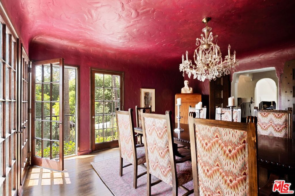 main property photo 14