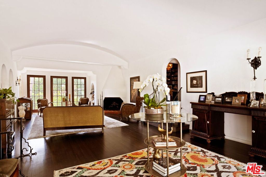 main property photo 15