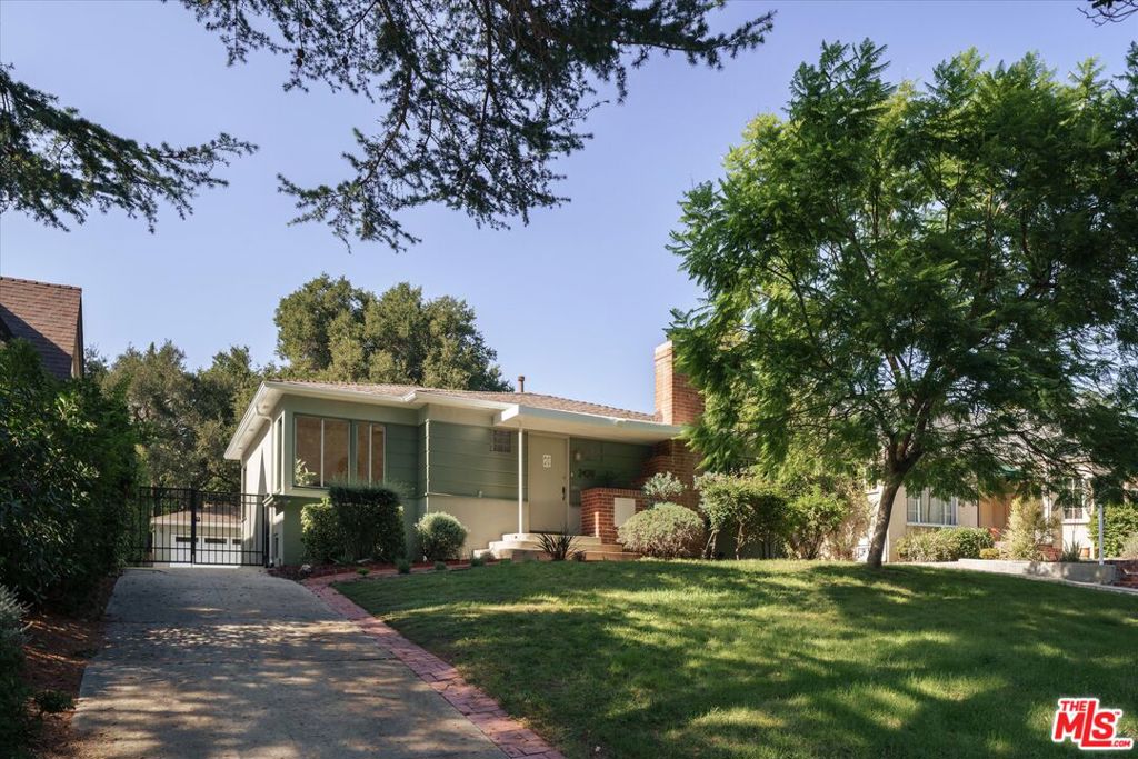 main property photo 1