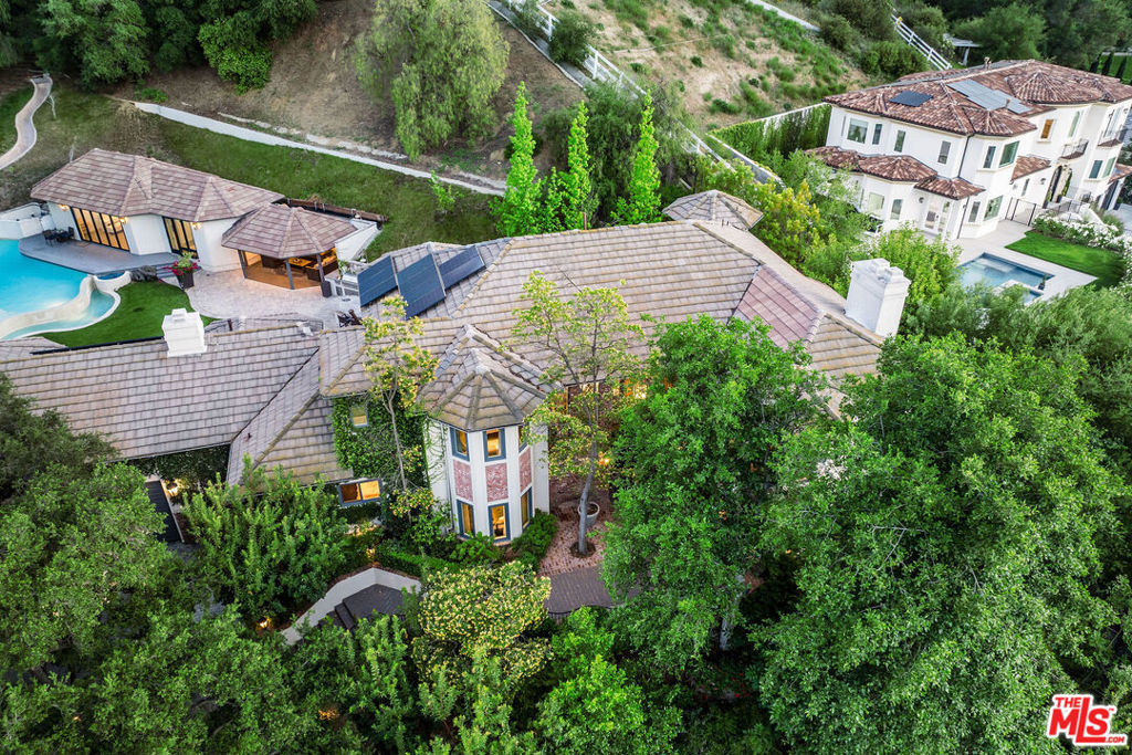 main property photo 63
