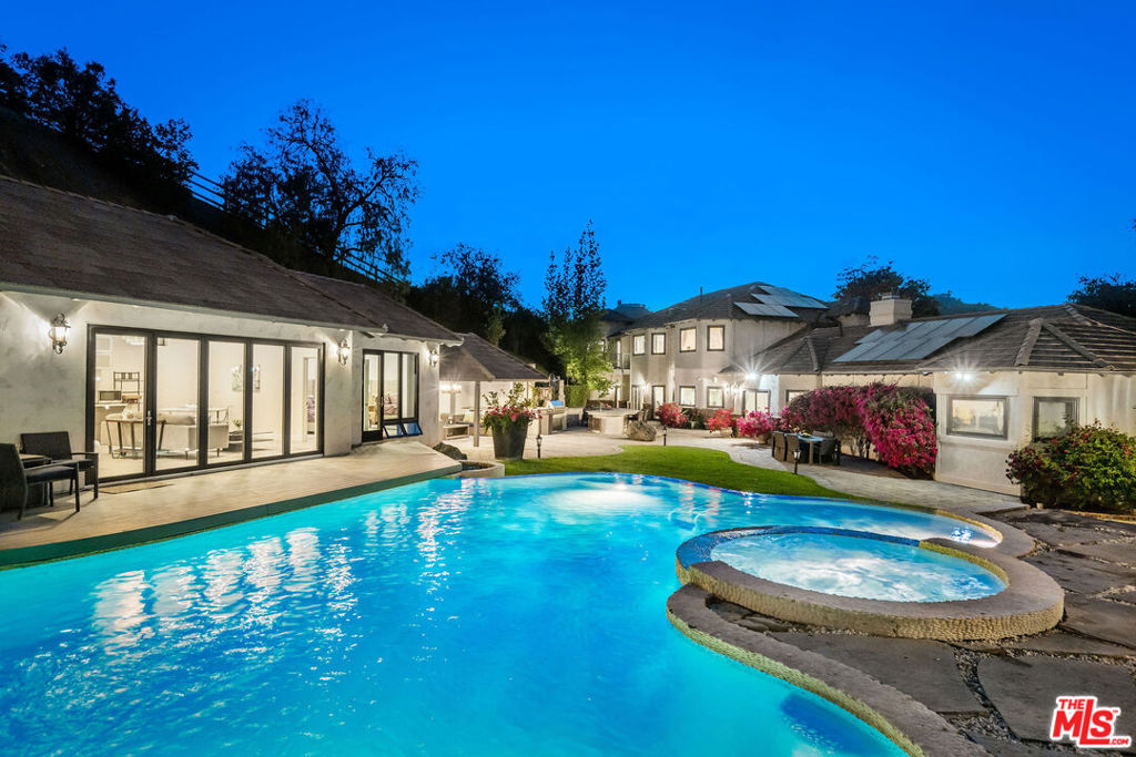 main property photo 70
