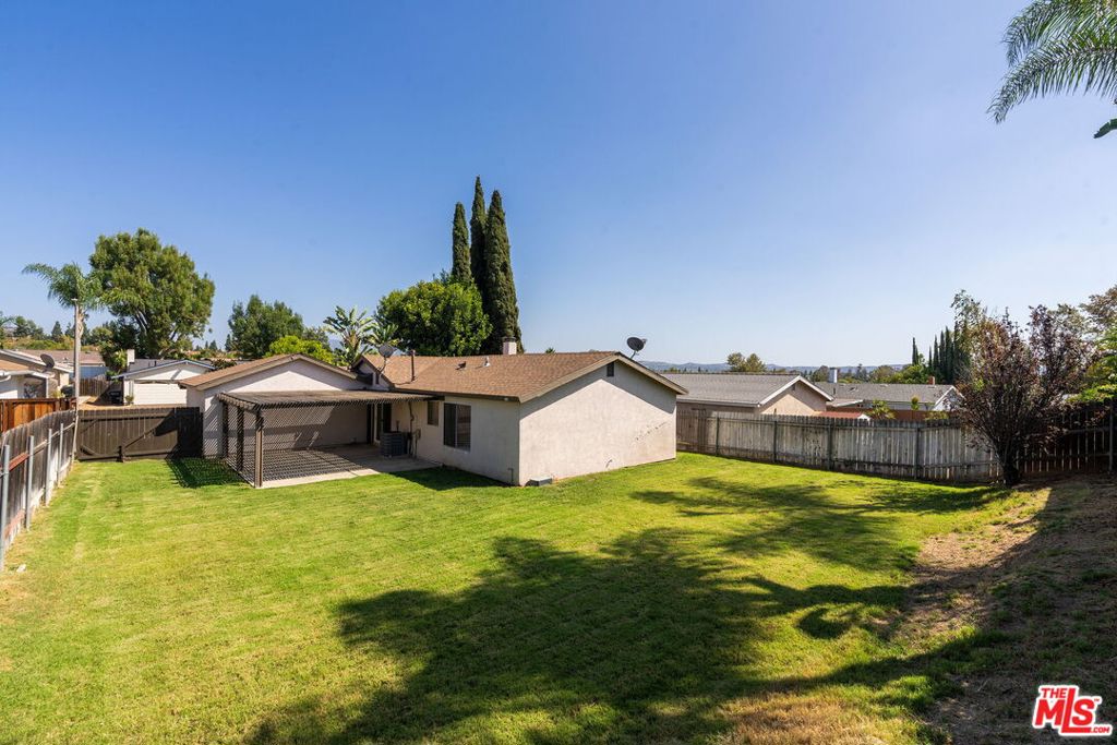 main property photo 23