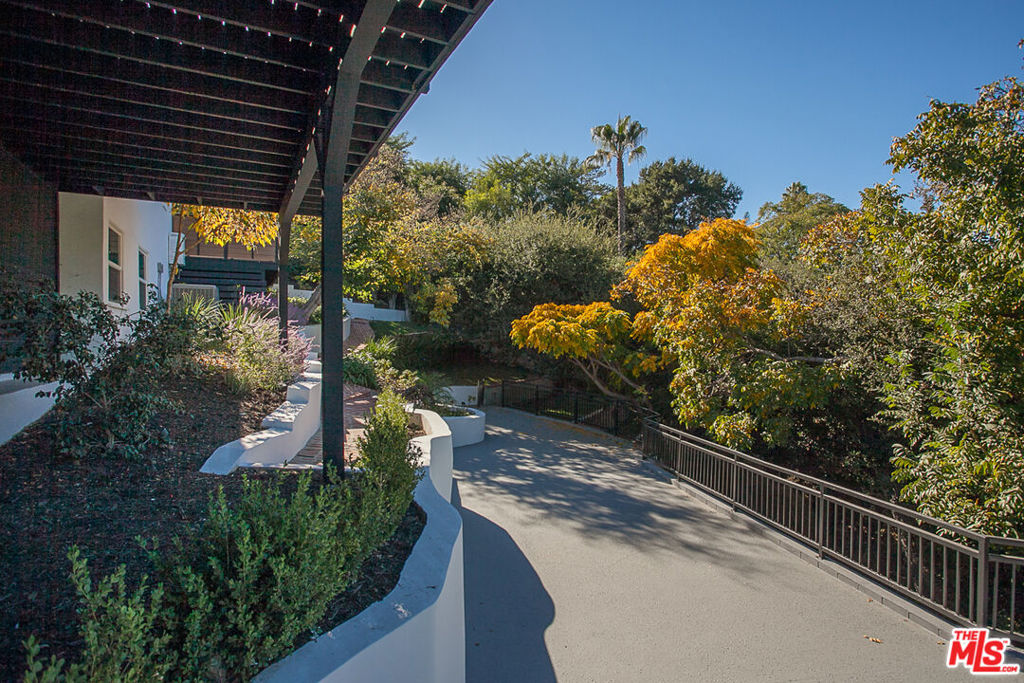 main property photo 58