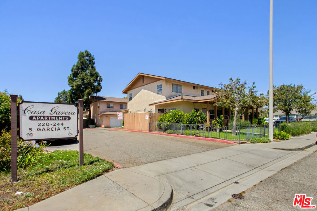 main property photo 18