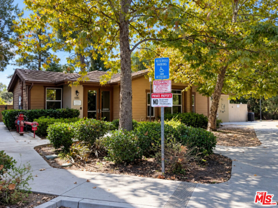 main property photo 25