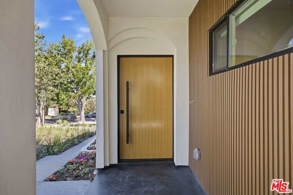main property photo 69