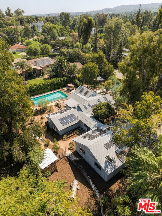 main property photo 58