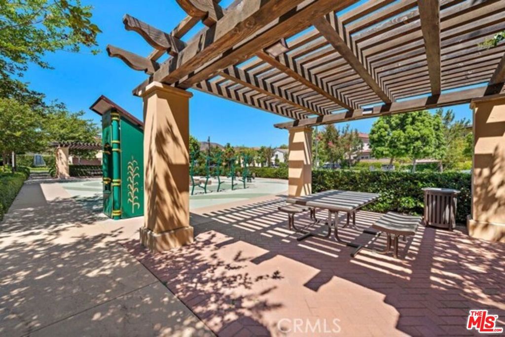 main property photo 51