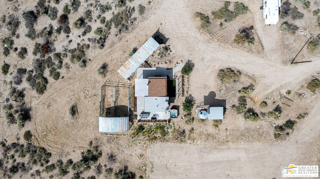 main property photo 27