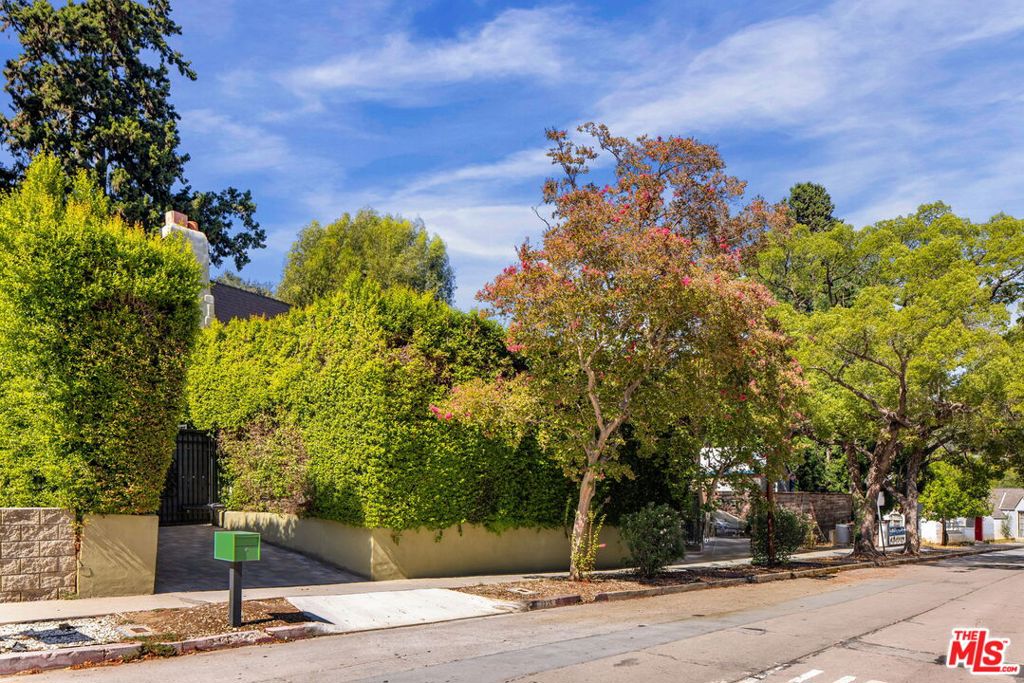 main property photo 64