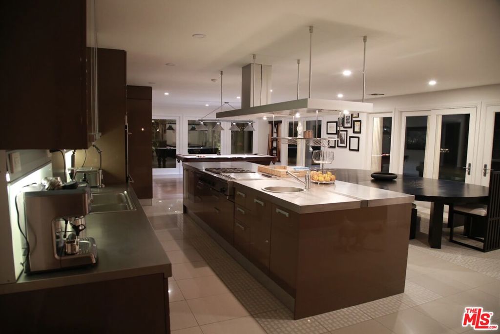 main property photo 71