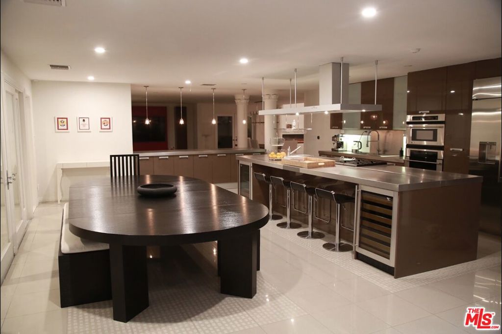 main property photo 72