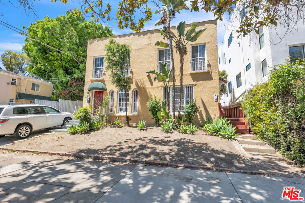 main property photo 13