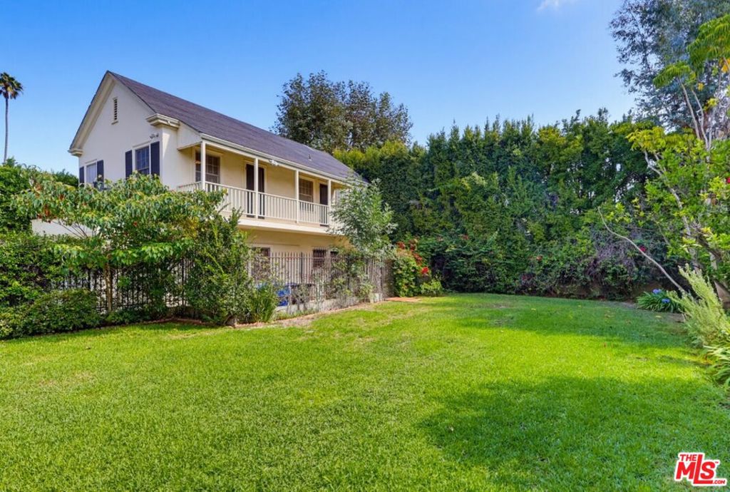 main property photo 40