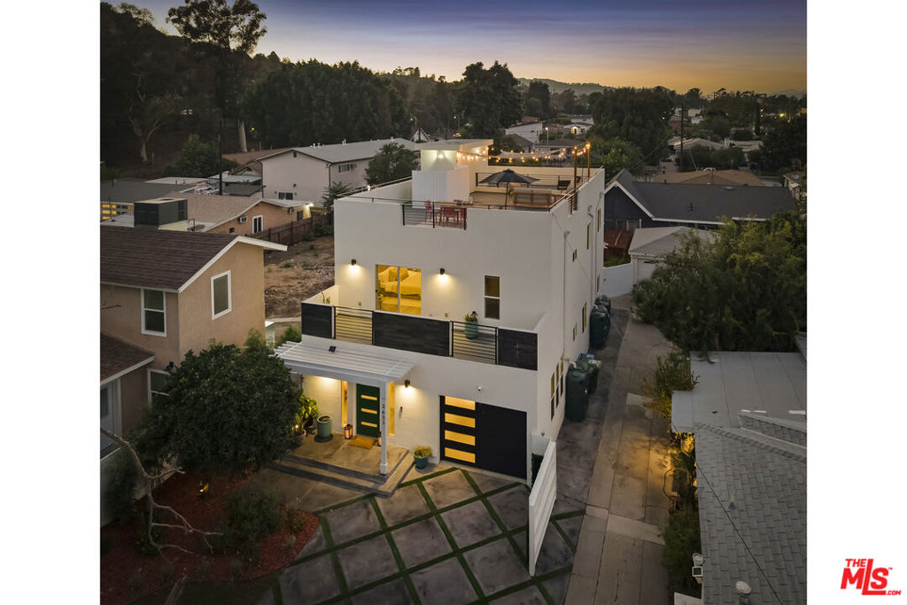 main property photo 63