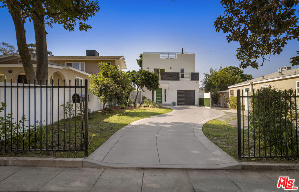 main property photo 65