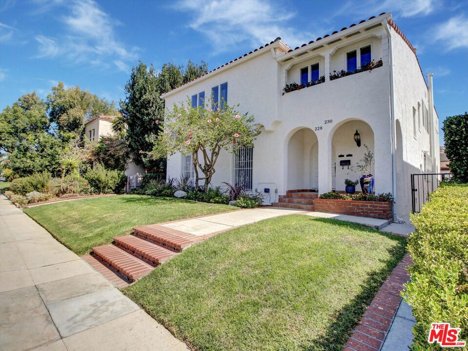 main property photo 1