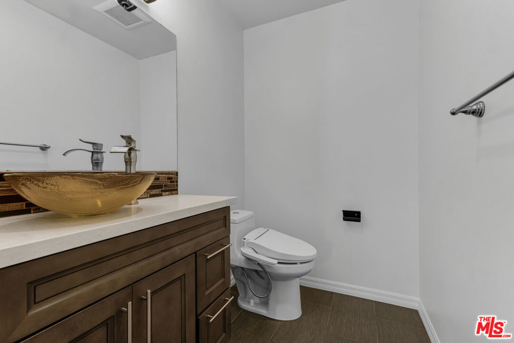 main property photo 63