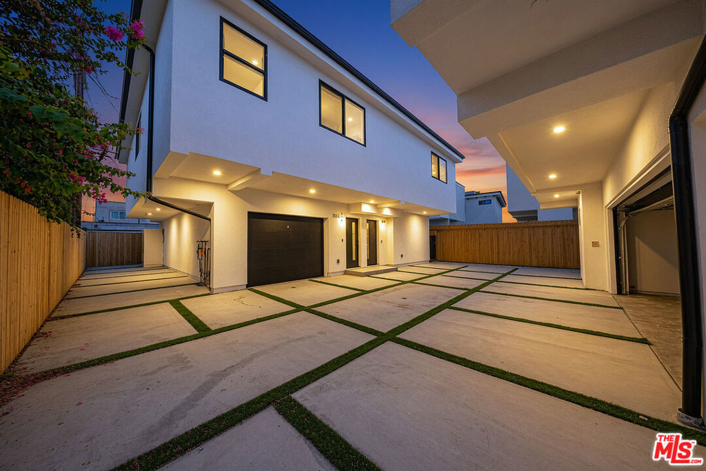 main property photo 65