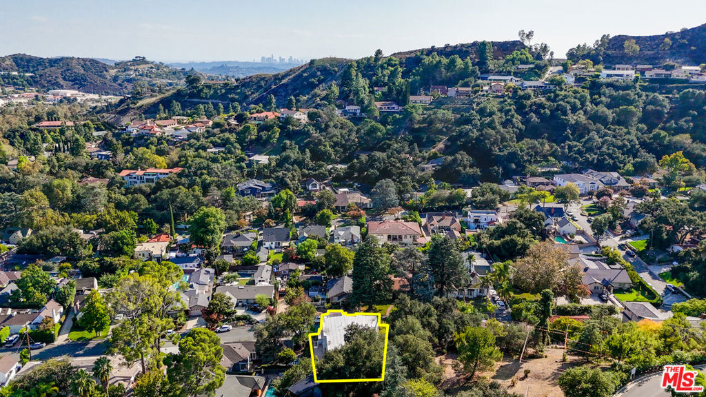 main property photo 60
