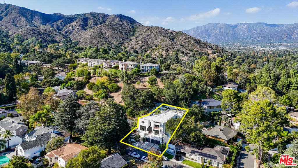 main property photo 62