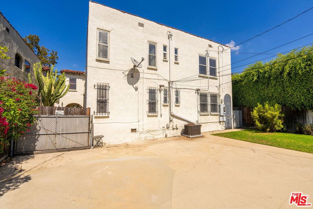 main property photo 36