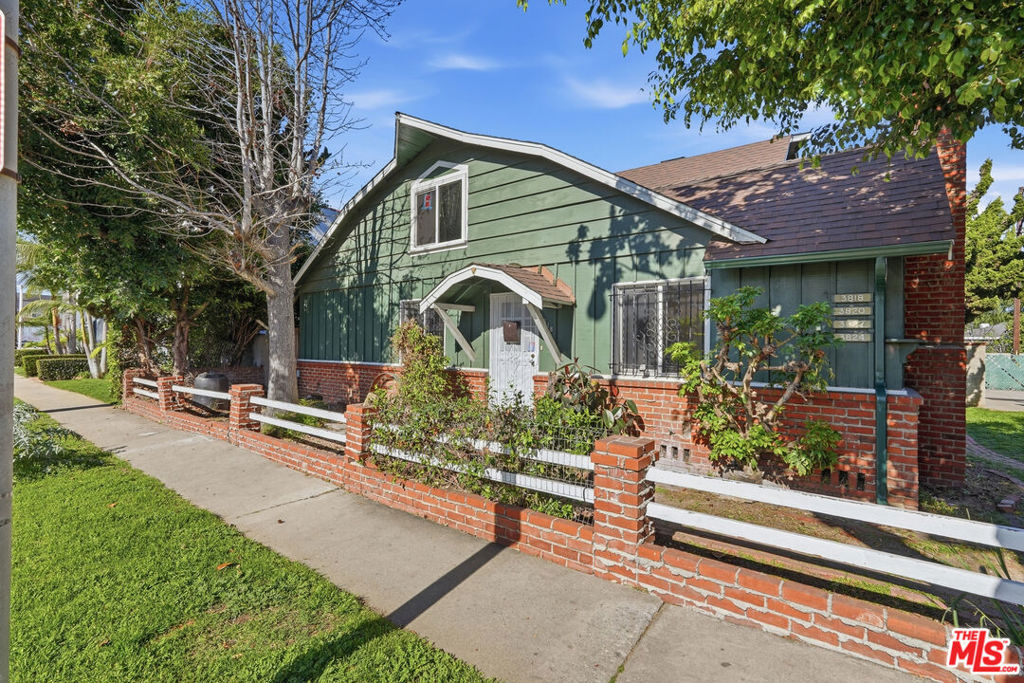main property photo 44