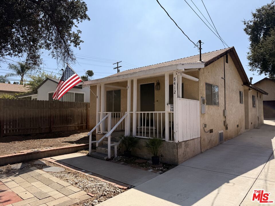 main property photo 1