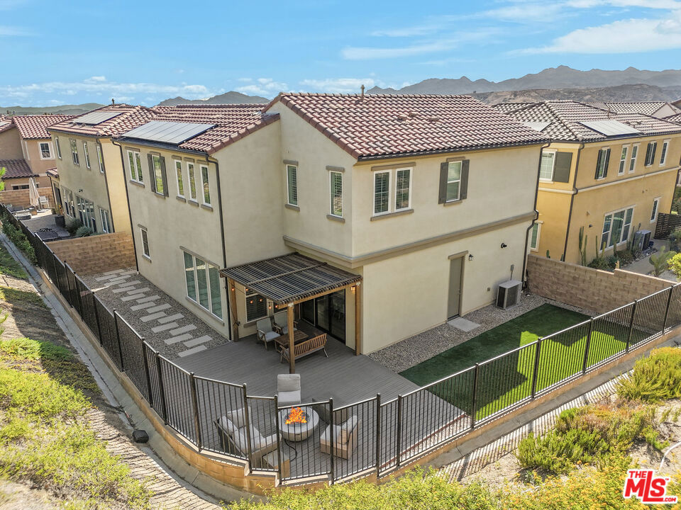main property photo 41