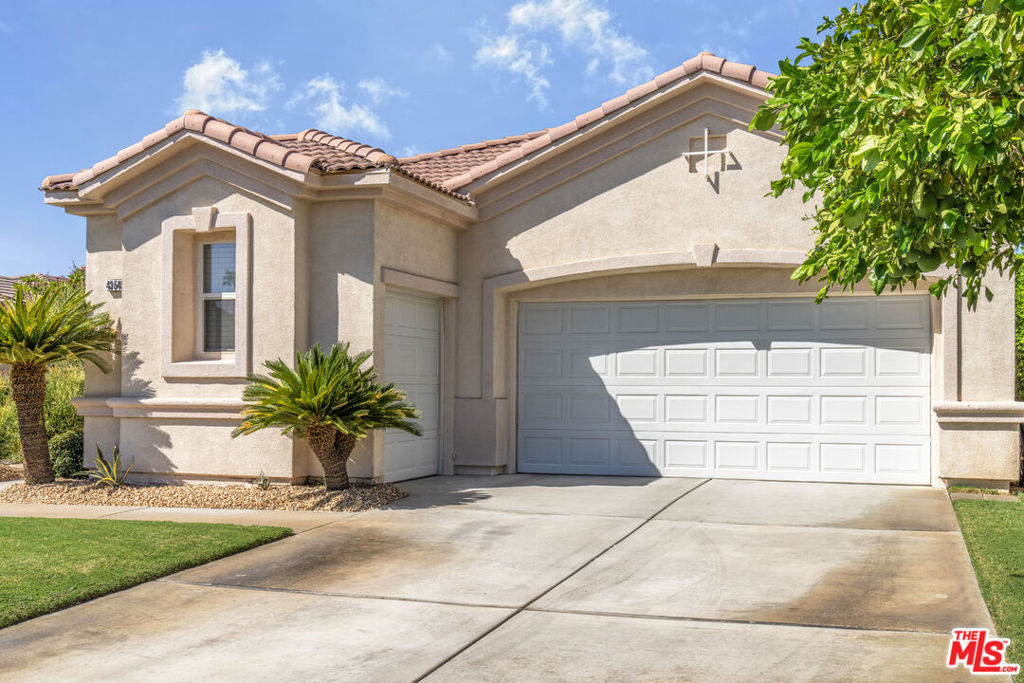 main property photo 0
