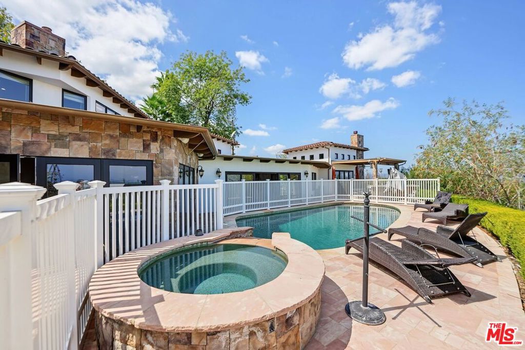 main property photo 56
