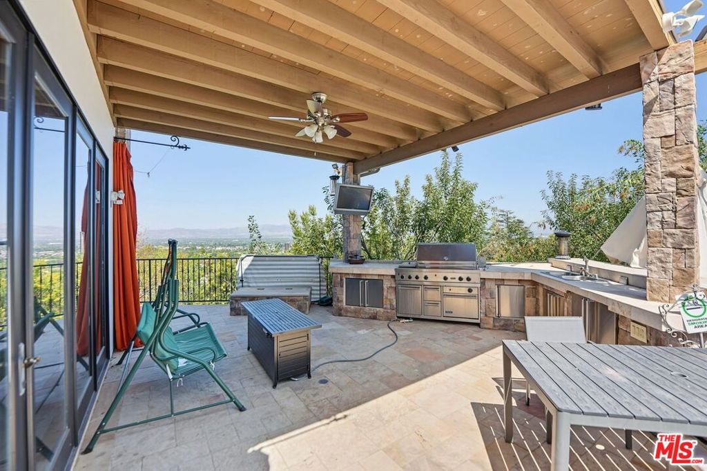 main property photo 58