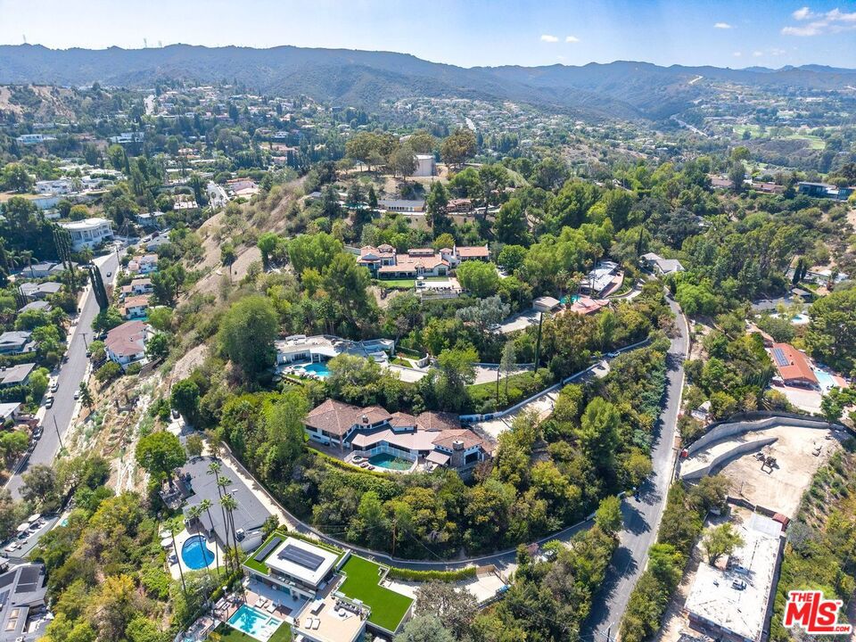 main property photo 68