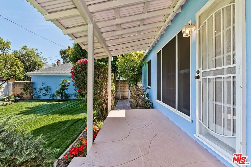 main property photo 22