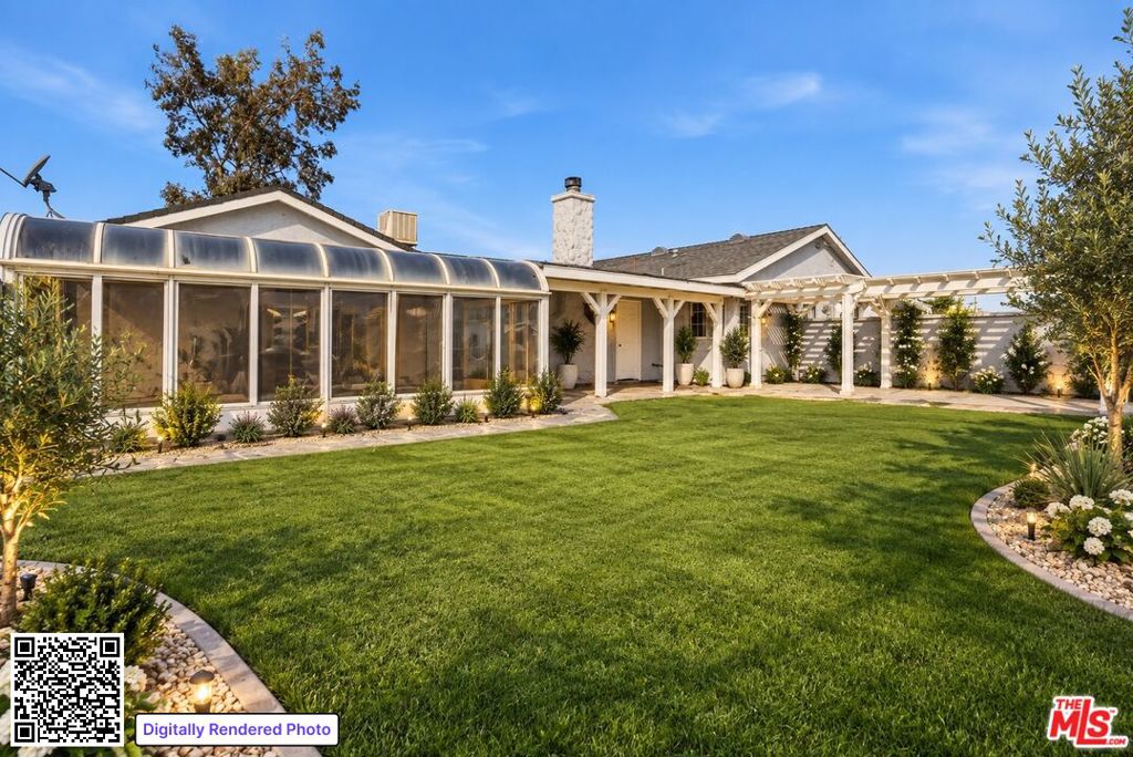 main property photo 18