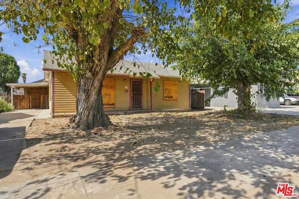 main property photo 1