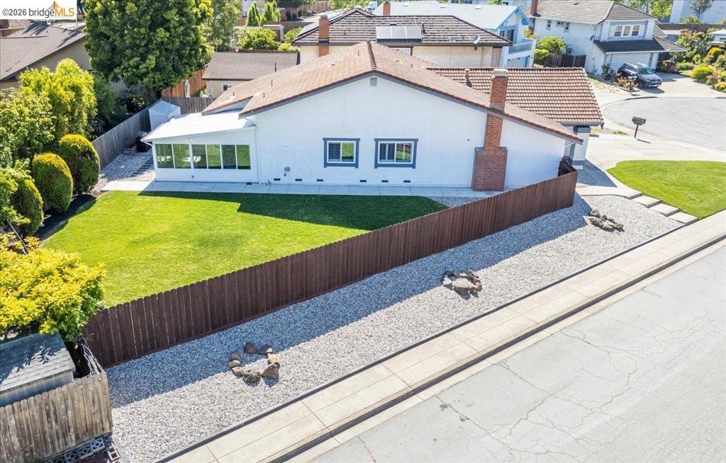 main property photo 50