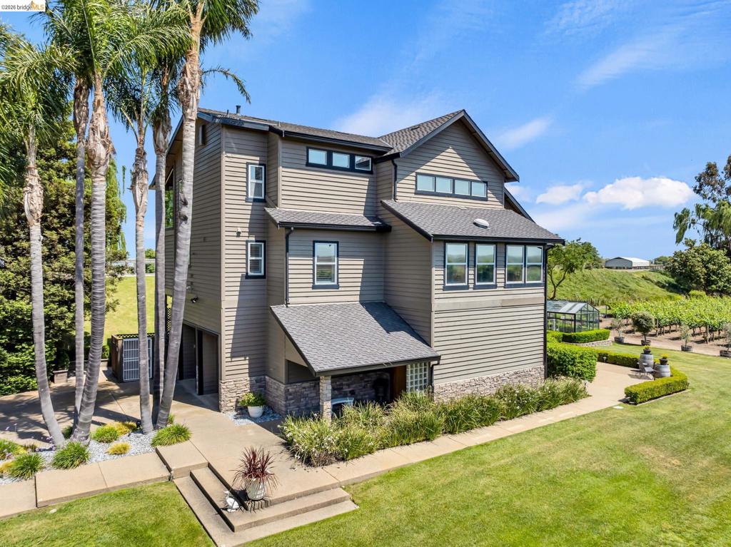 main property photo 42