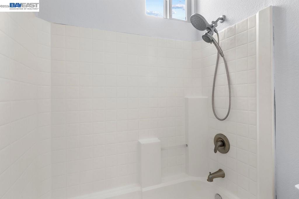 main property photo 74