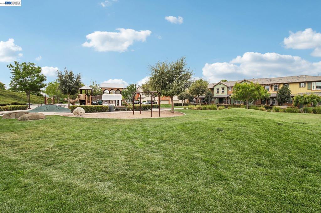 main property photo 57