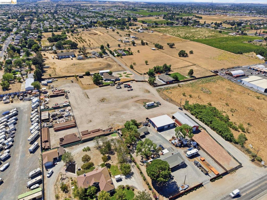 main property photo 69
