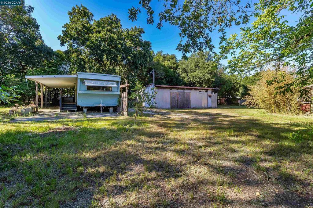 main property photo 36
