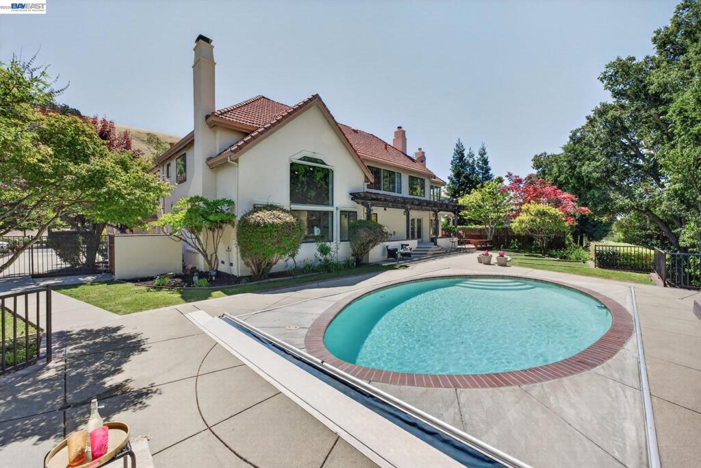 main property photo 59