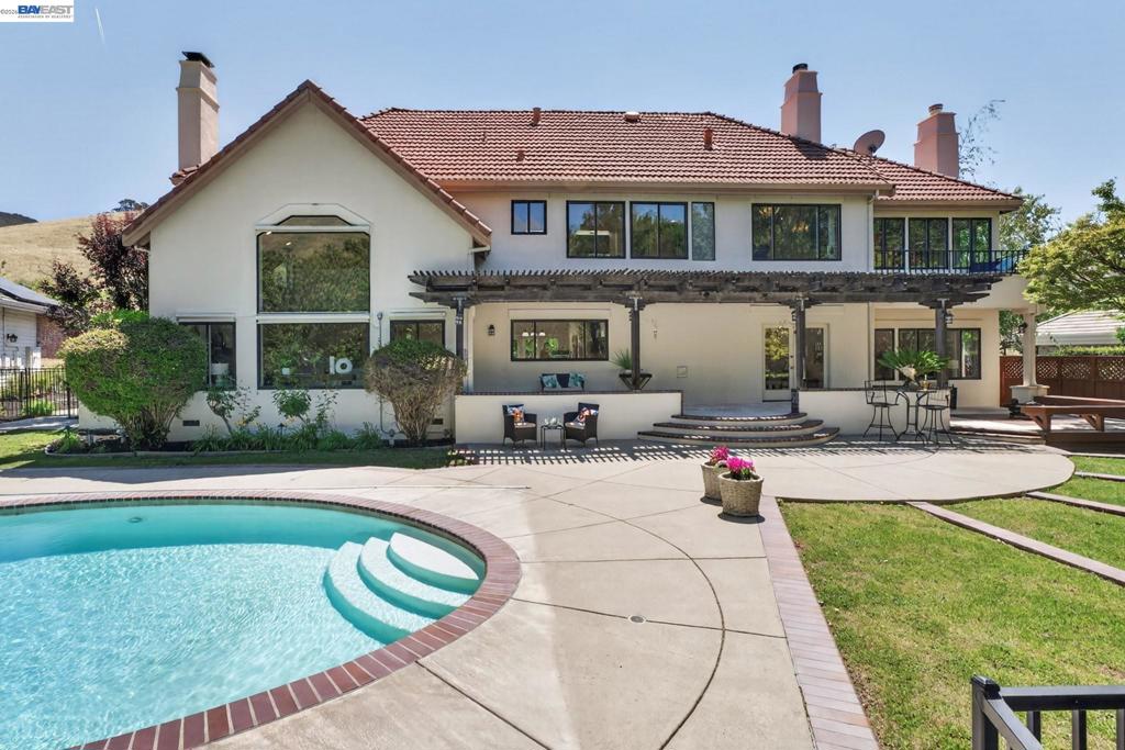 main property photo 60