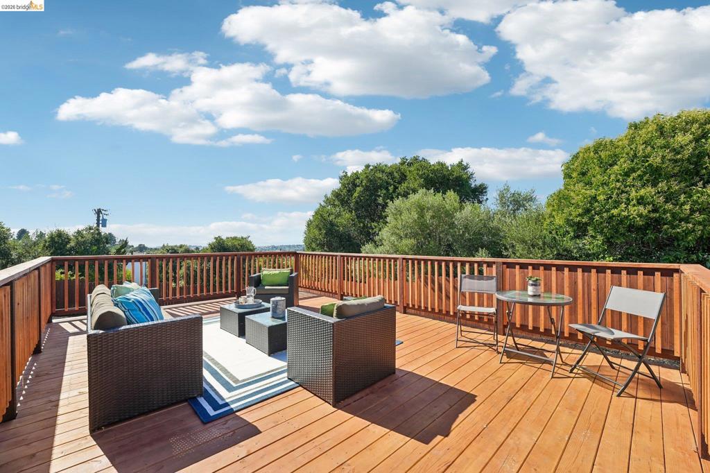 main property photo 66