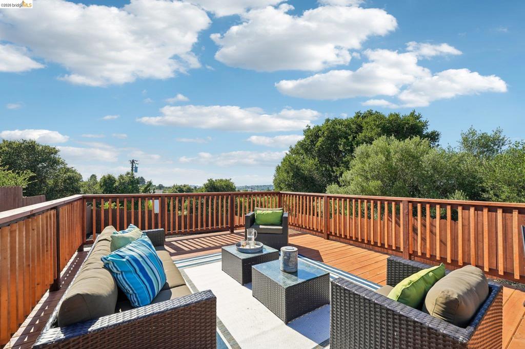 main property photo 67