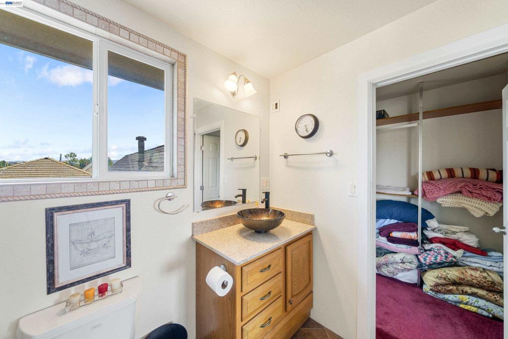 main property photo 66