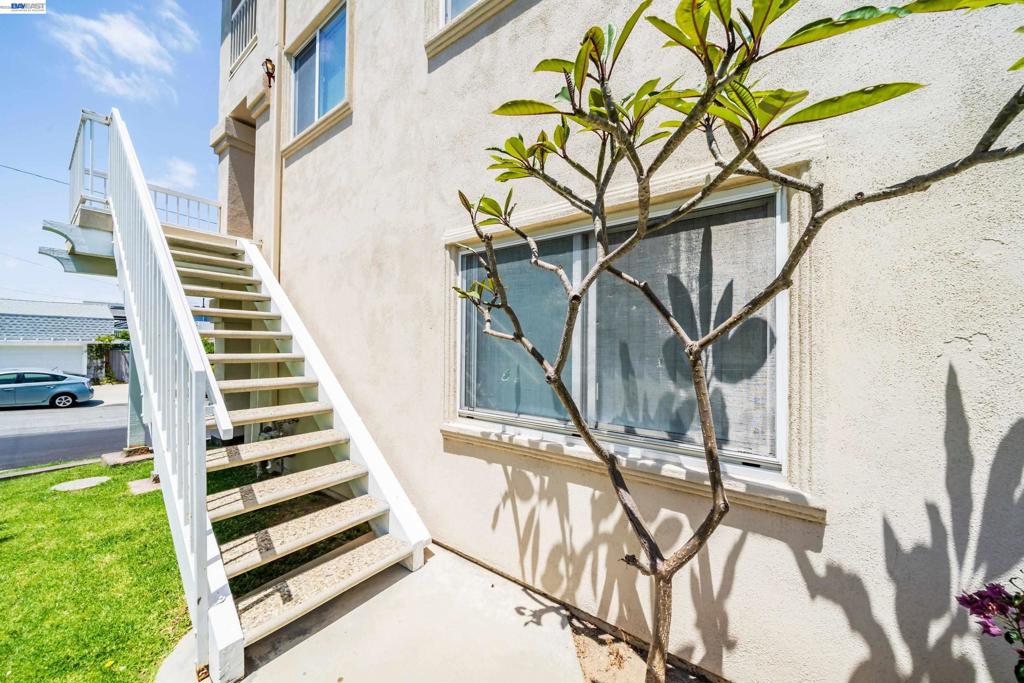 main property photo 73