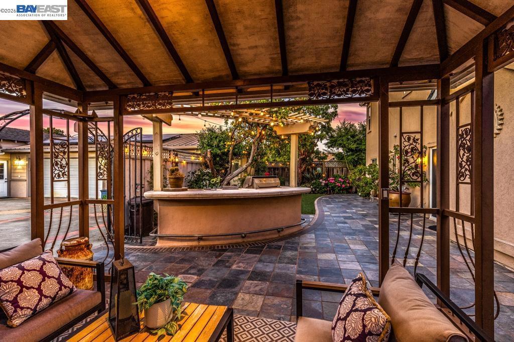 main property photo 60