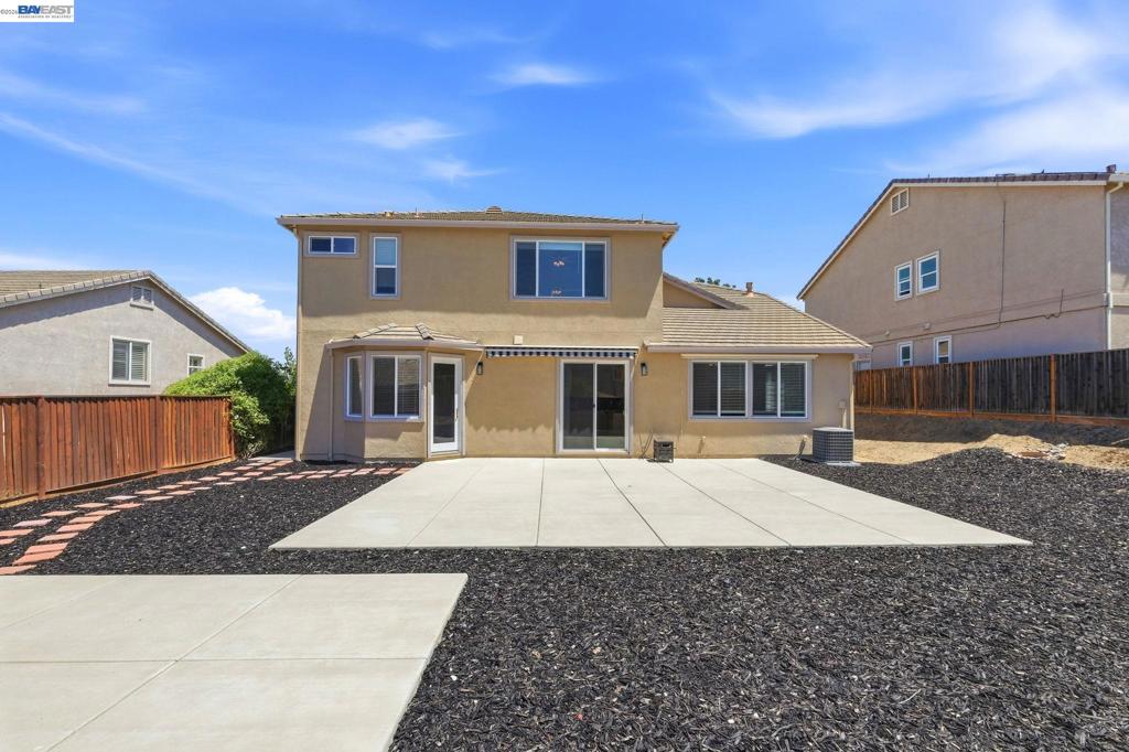 main property photo 76